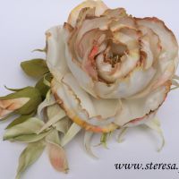 róża vintage z foamiranu